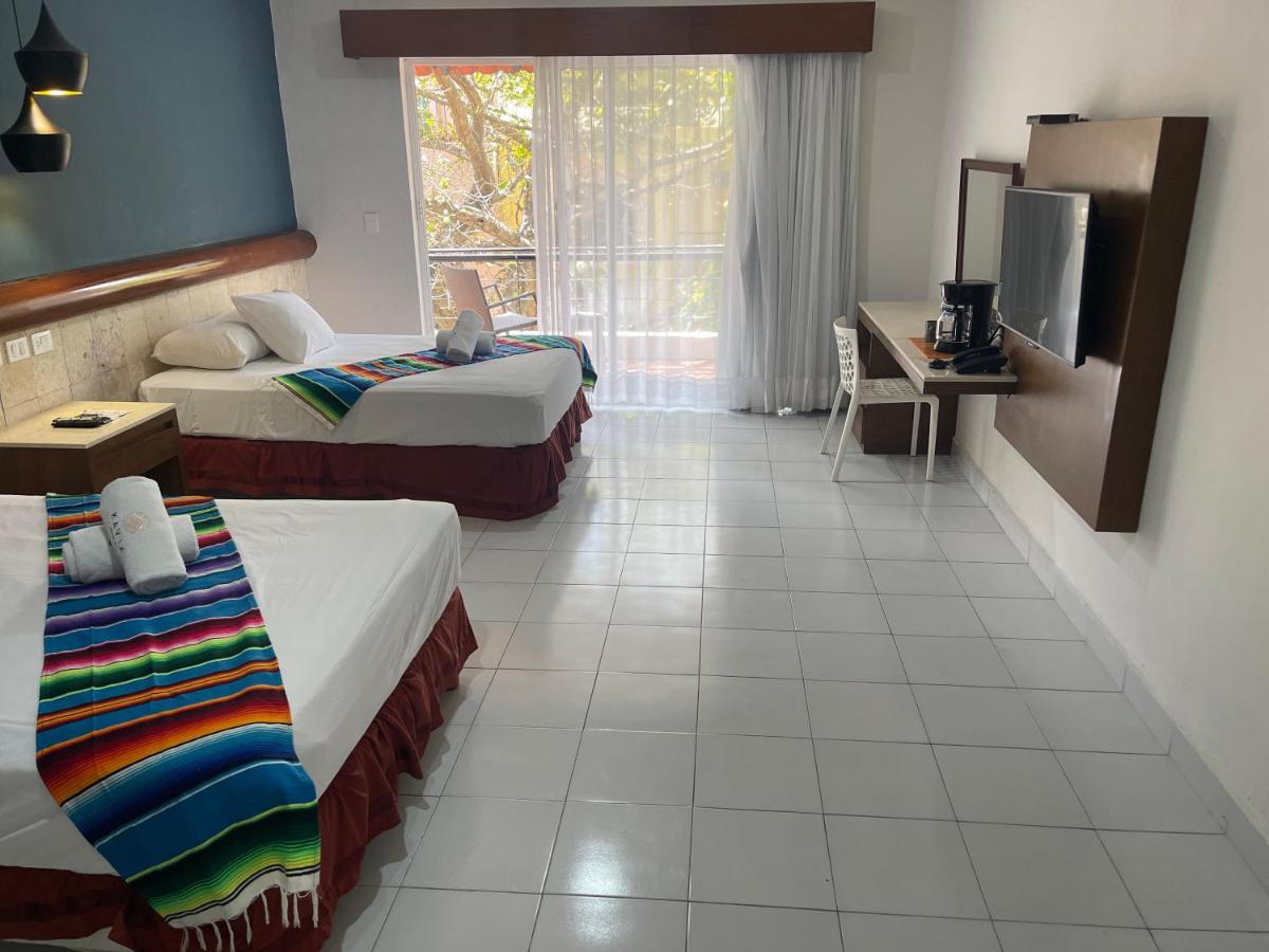 Hotel Mariachi By Kavia 5Th Av Плая дел Кармен Екстериор снимка