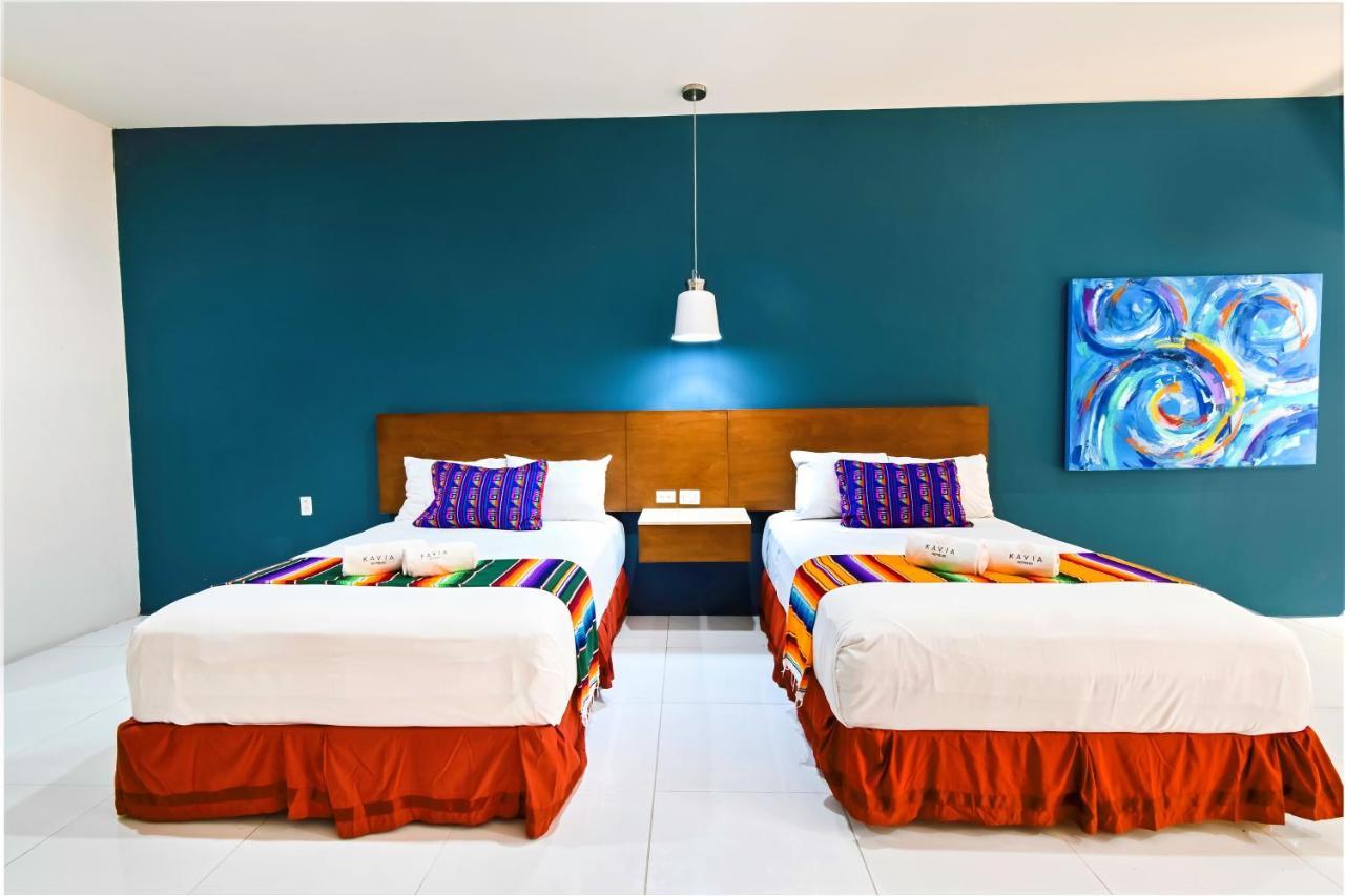Hotel Mariachi By Kavia 5Th Av Плая дел Кармен Екстериор снимка