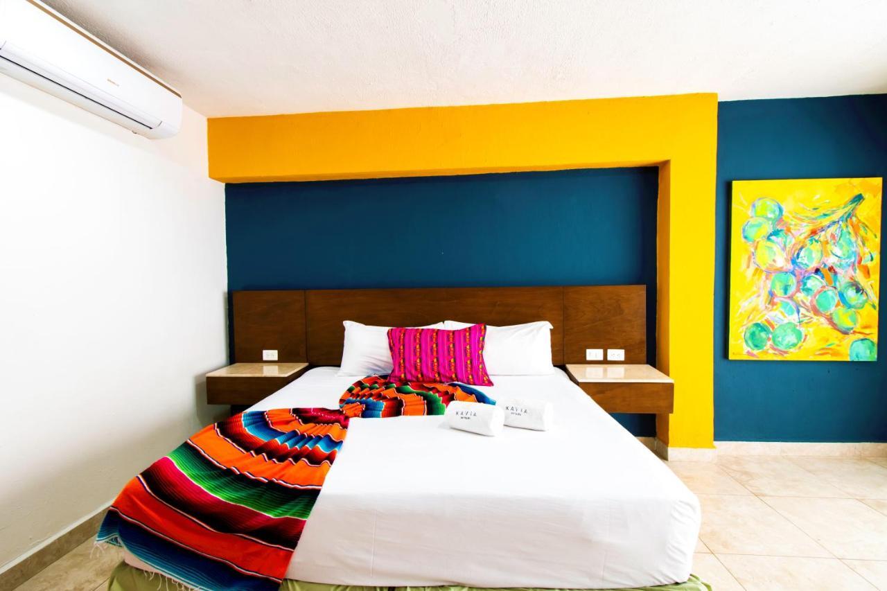 Hotel Mariachi By Kavia 5Th Av Плая дел Кармен Екстериор снимка