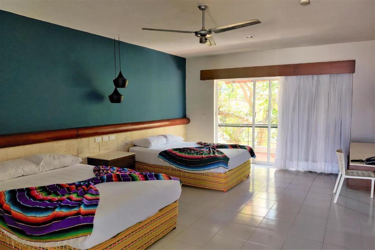 Hotel Mariachi By Kavia 5Th Av Плая дел Кармен Екстериор снимка